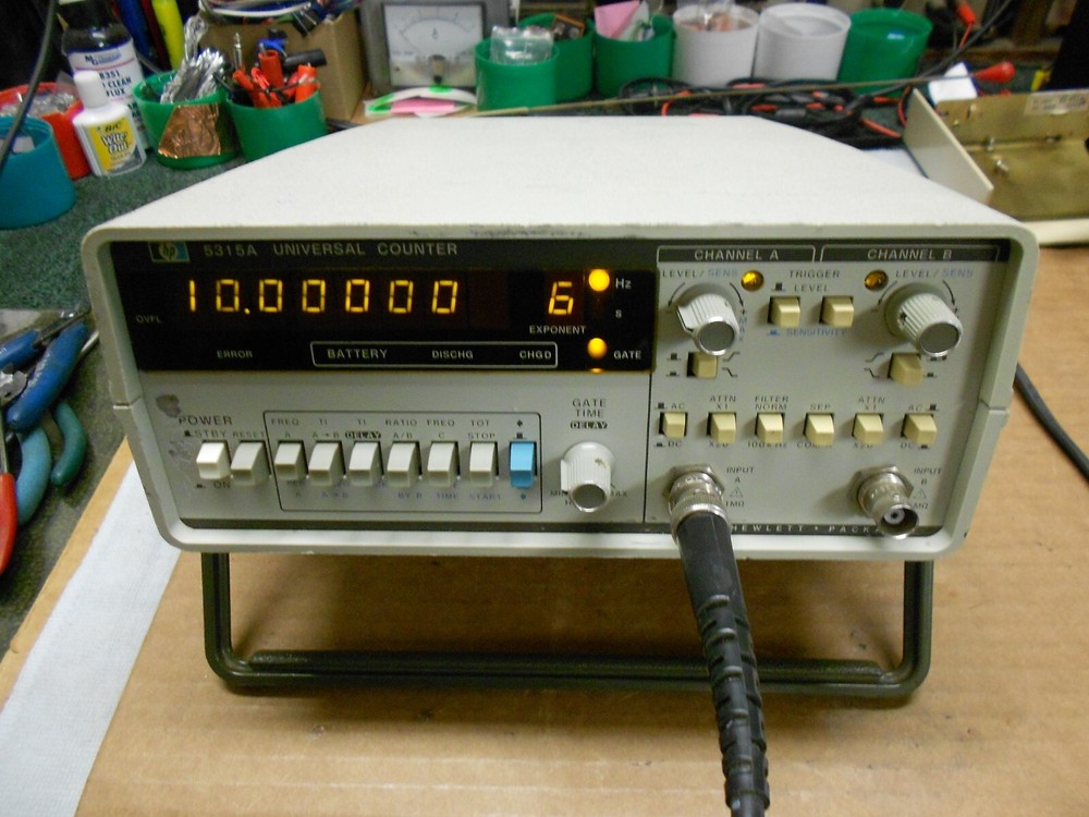 HP 5315A 100 MHz Universal Frequency Counter
