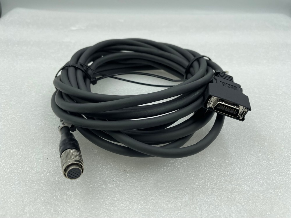 Keyence XG-200M CCD Camera with CA-CN5 Cable