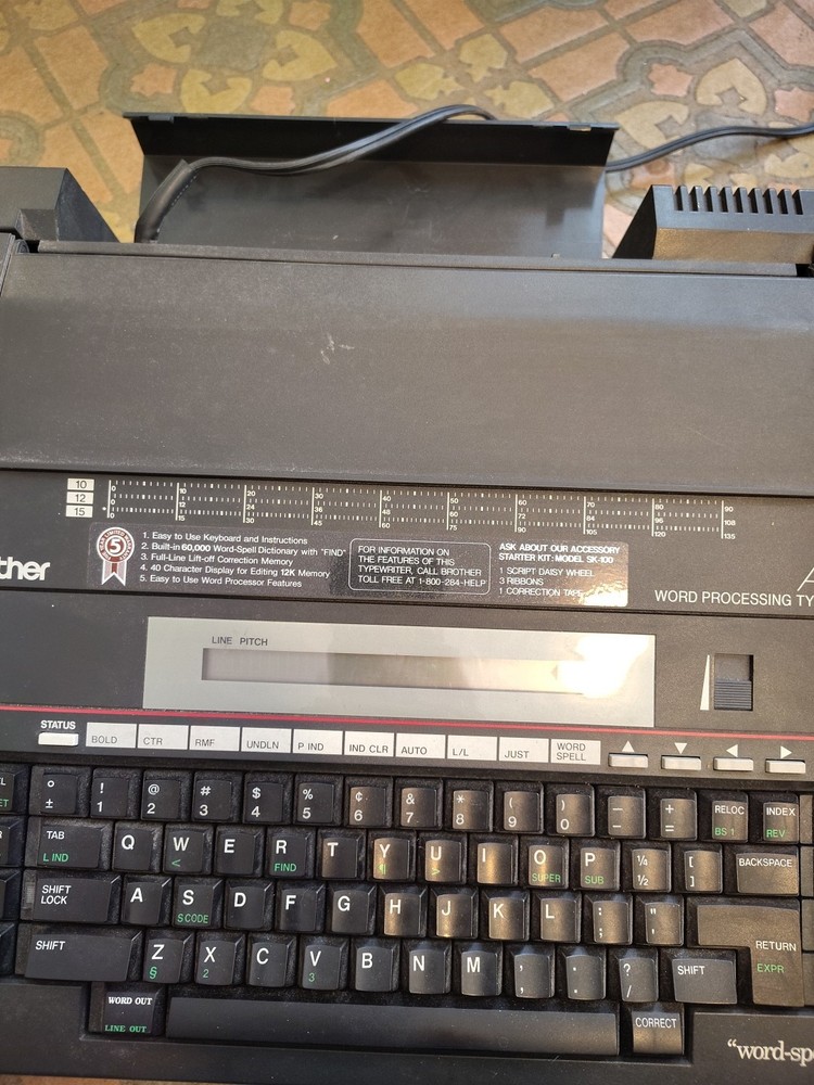 Brother AX-26 Electronic Typewriter Word-Spell Processing Tested & Working