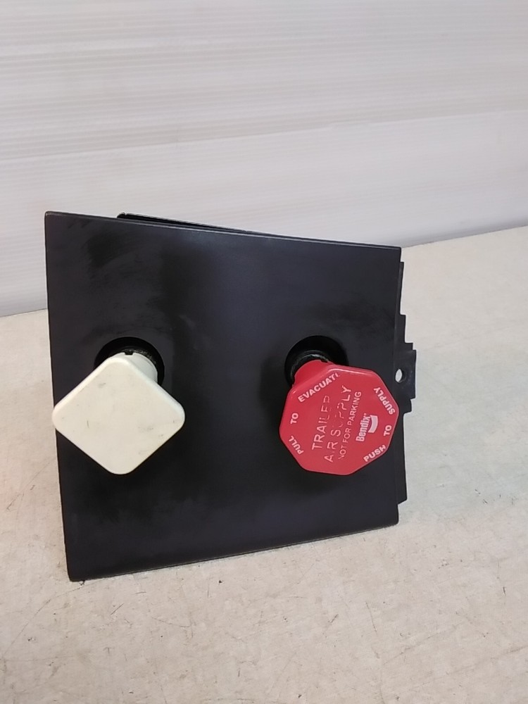 Bendix Air Brake Valve Assembly 5001231