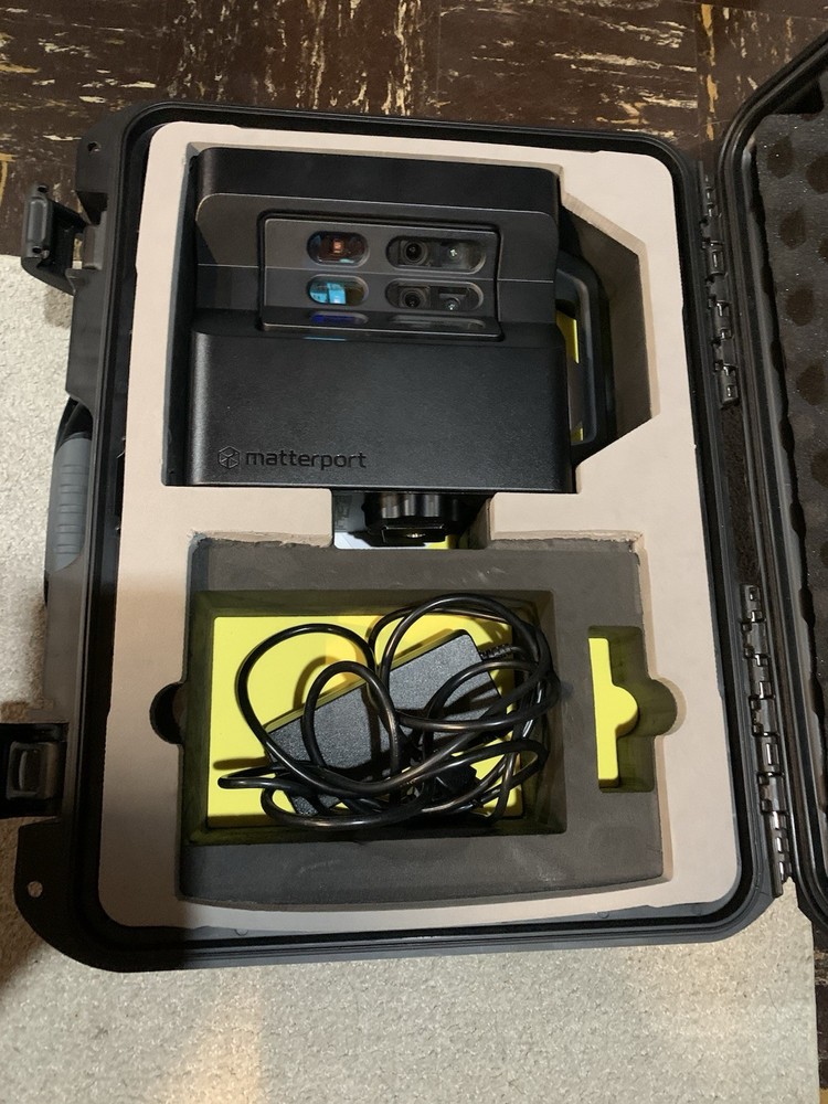 Matterport Pro 2 Camera Bundle With Tripod, Backpack, Hard Case