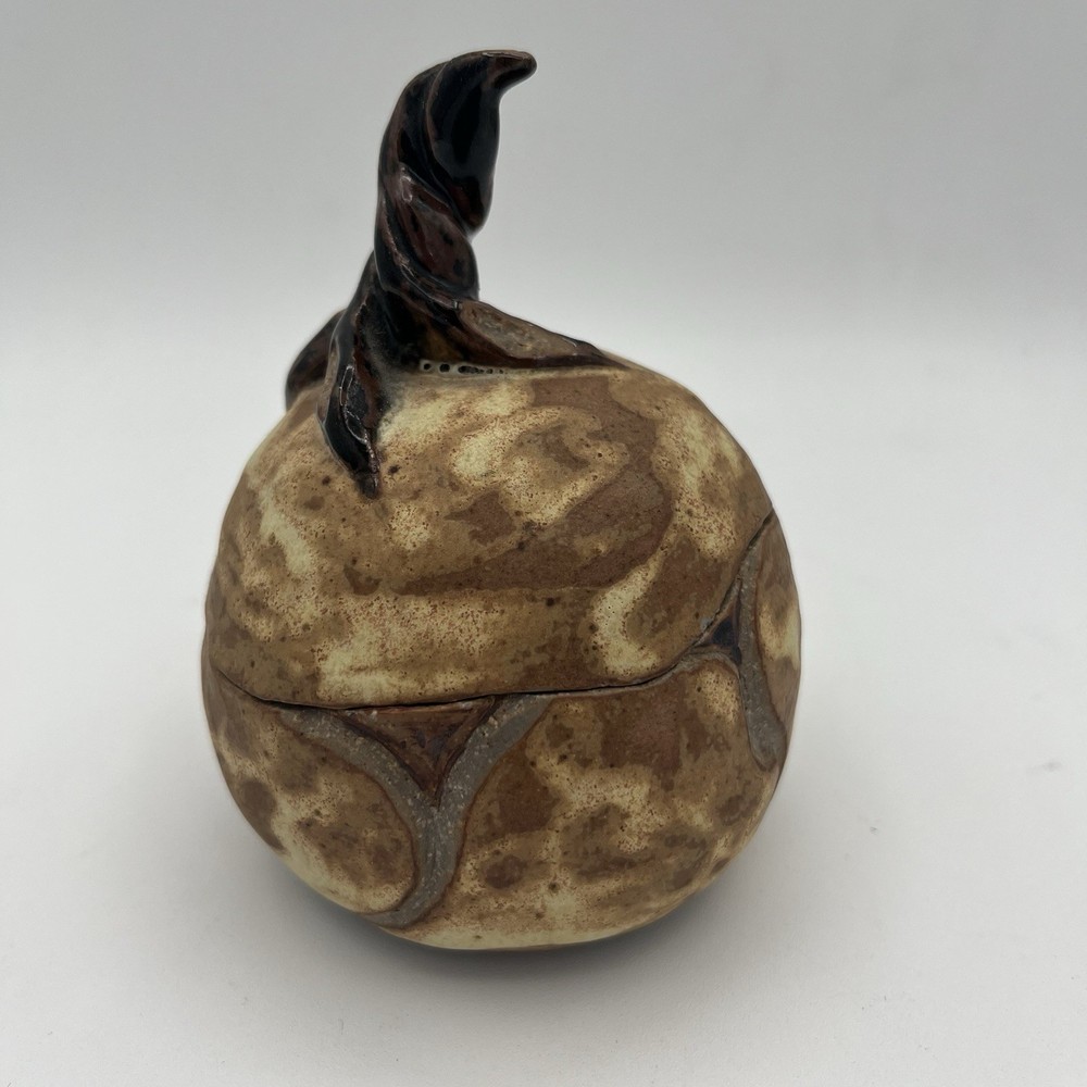 Stoneware Art Pottery Pumpkin Squash Lidded Dish Signed Sue Beige Brown 4” EUC