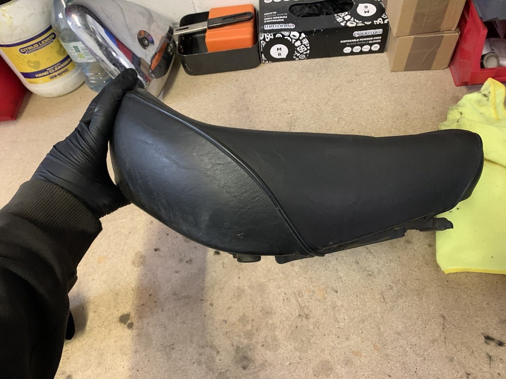 Honda Rebel 250 Seat