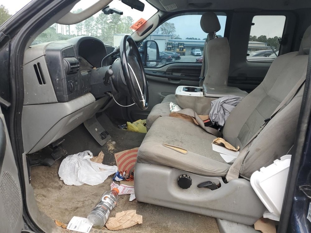 F250SD 2006 Glove Box 4708083