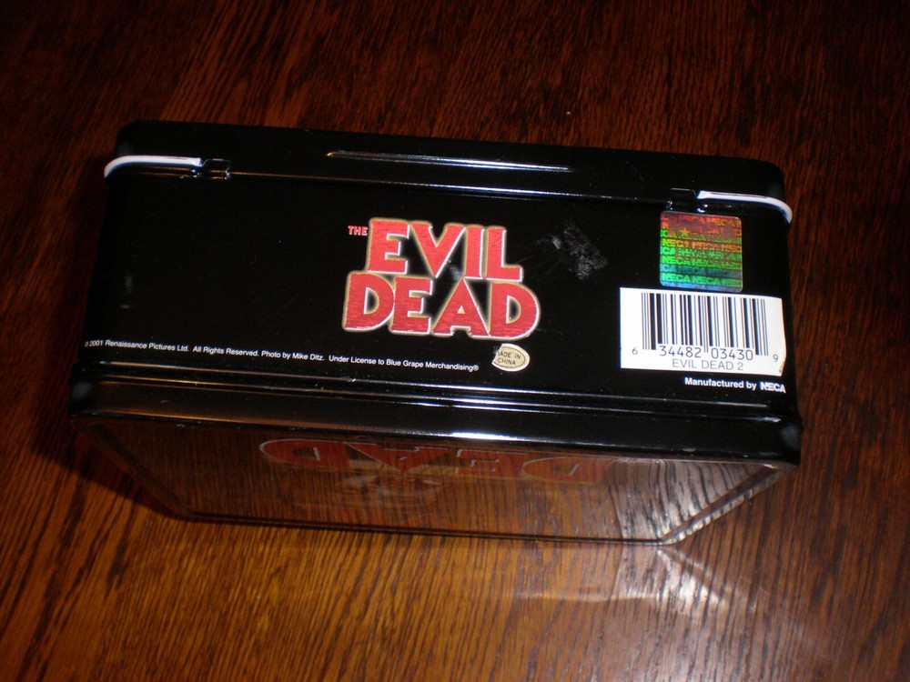Evil Dead METAL LUNCH BOX WITH DRINKING CONTAIN NECA 2001