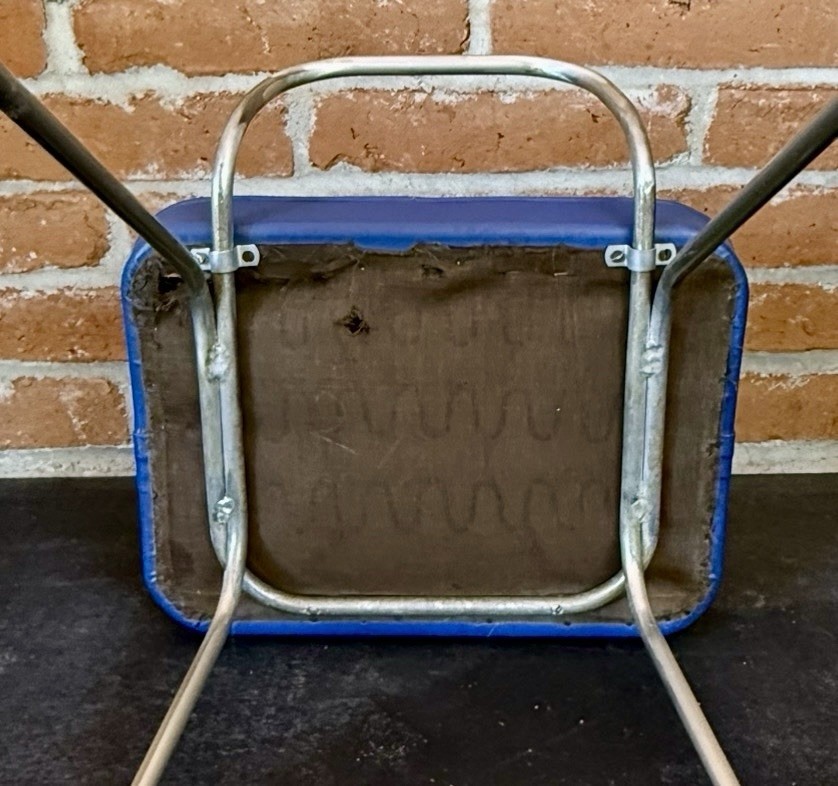 George Nelson Vanity Stool Model 4672 for Herman Miller