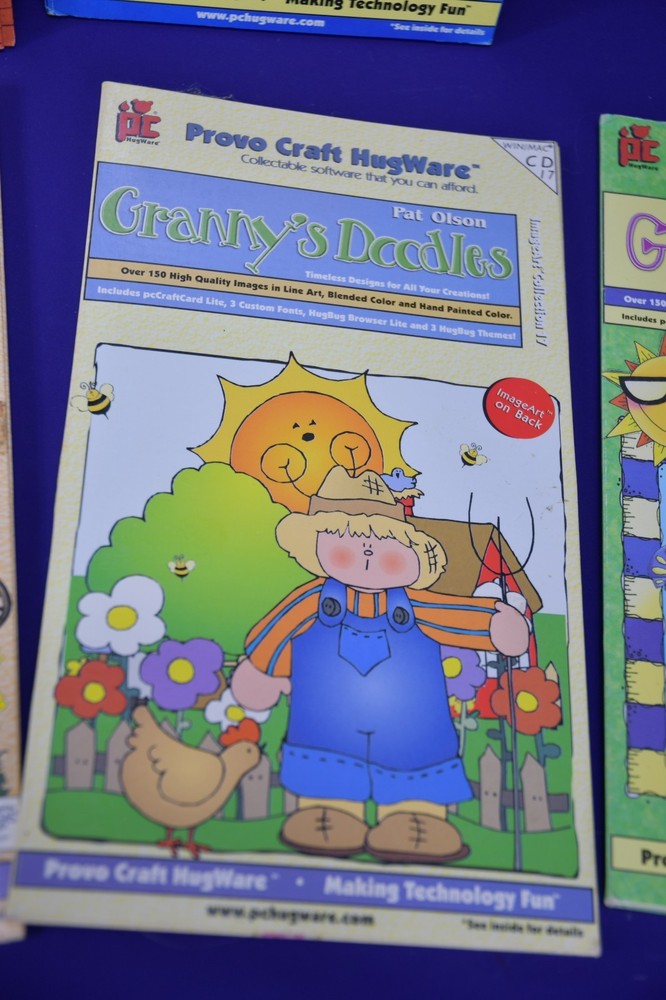 5 Provo Craft HugWare Discs - Win/Mac CDs