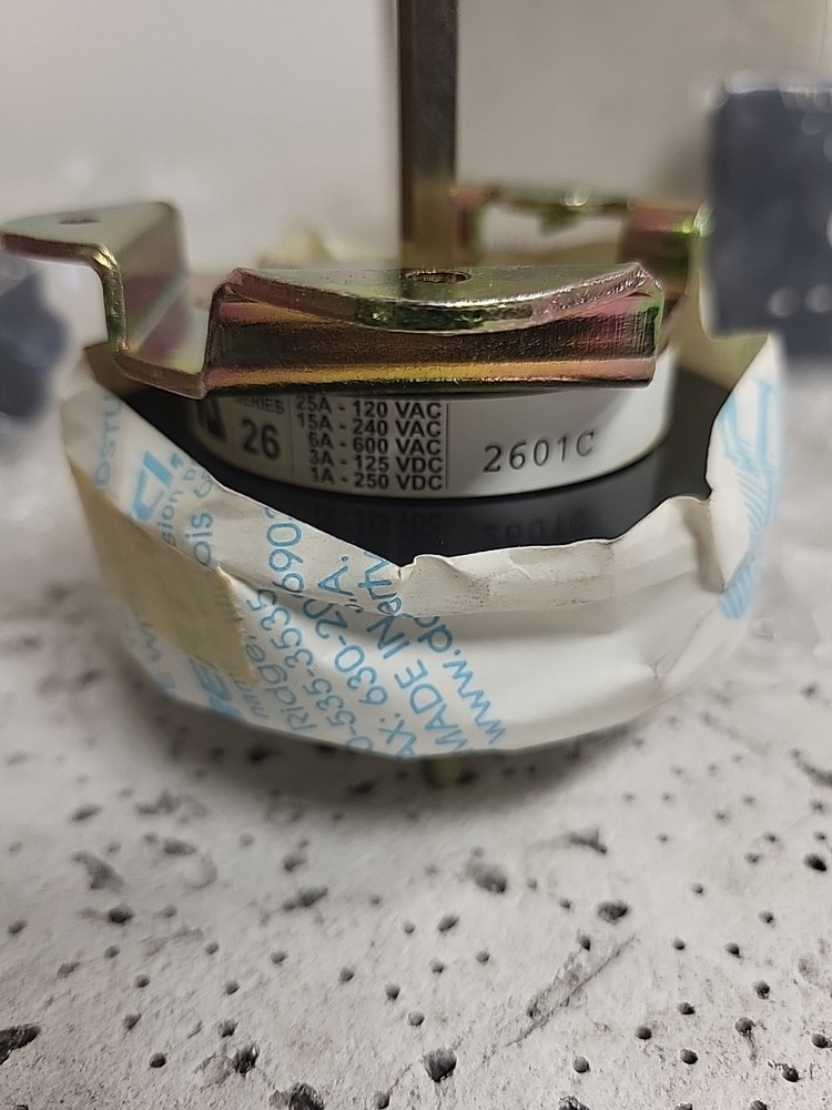 Shallco 2601C Voltmeter Series 26 Rotary Switch 2 POSITION ROUND HANDLE