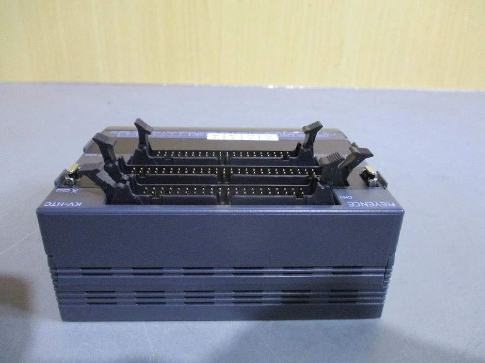 KEYENCE PLC KV-HTC BAZR60430B005 USED