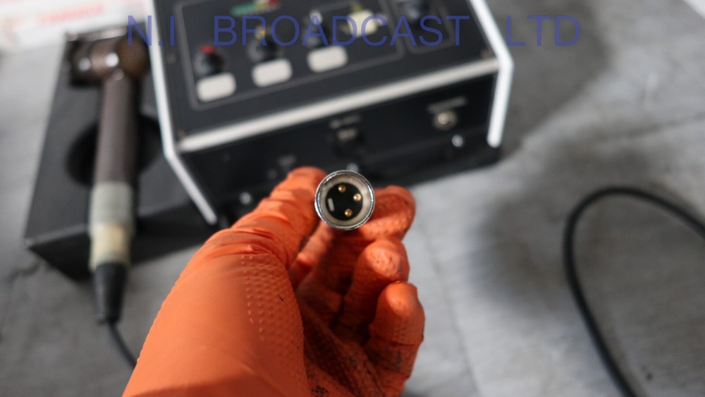 Glensound gs-cu012a commentars box with coles microphone