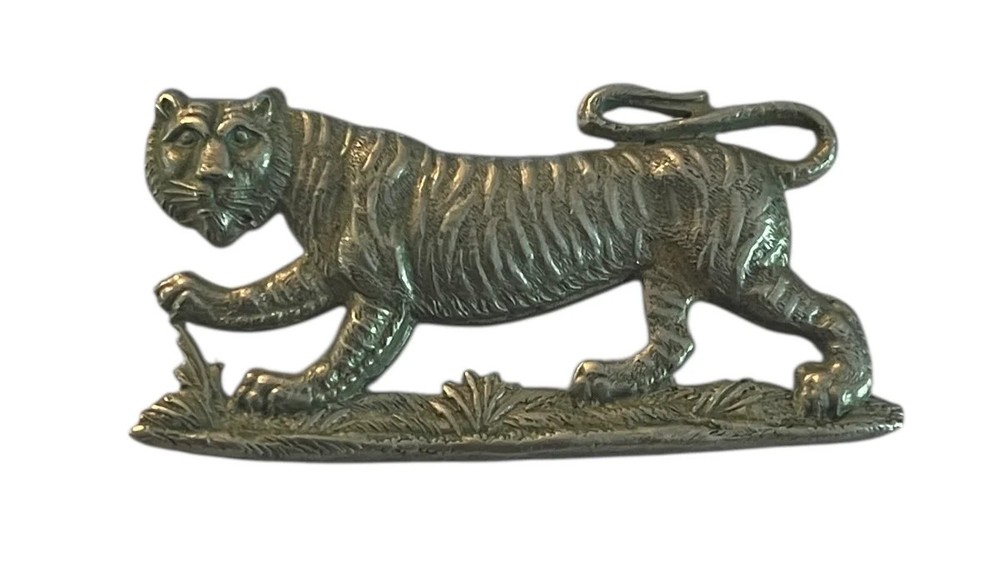 Gordon Highlanders Collar Badge