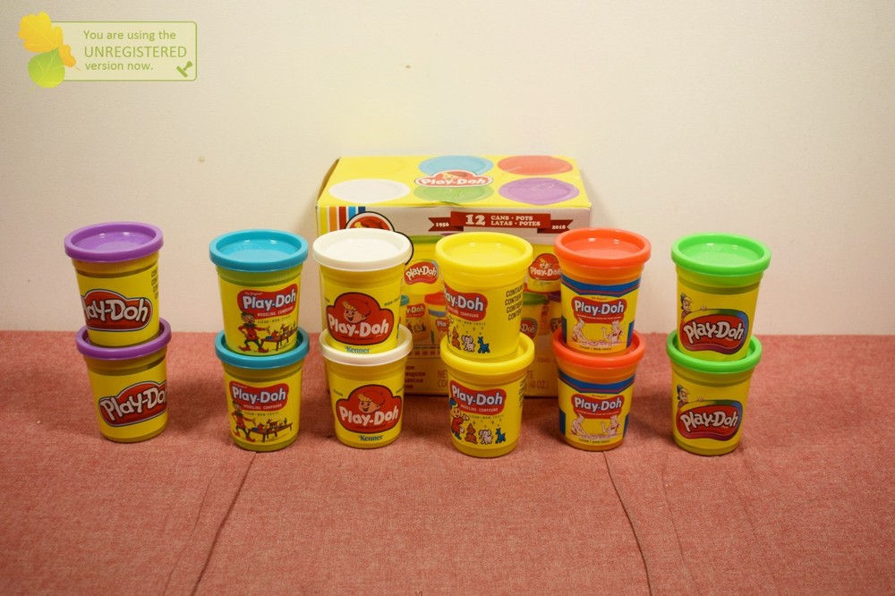 Play-Doh Retro Classic Can Collection Multipack - 12pc