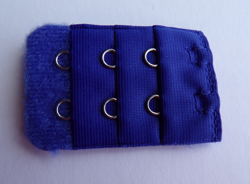 BRA EXTENDER Sally’s ® - 2 HOOKS 3 POSITIONS - 2 PIECE PACK