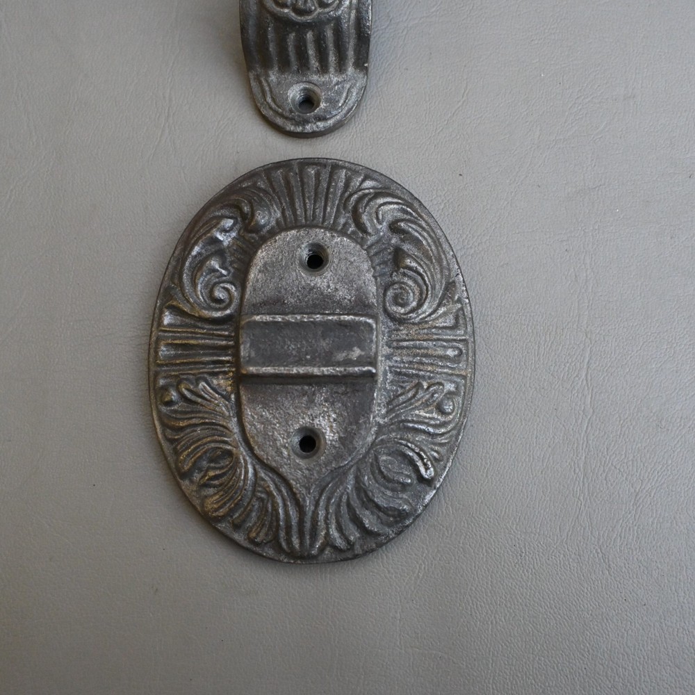 Vintage Victorian Style large heavy cast Iron door gate handle pull knocker