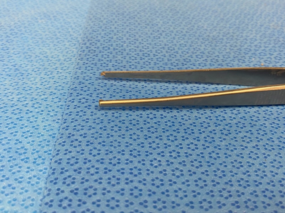 Aesculap BD559R 1X2 Tissue Forceps