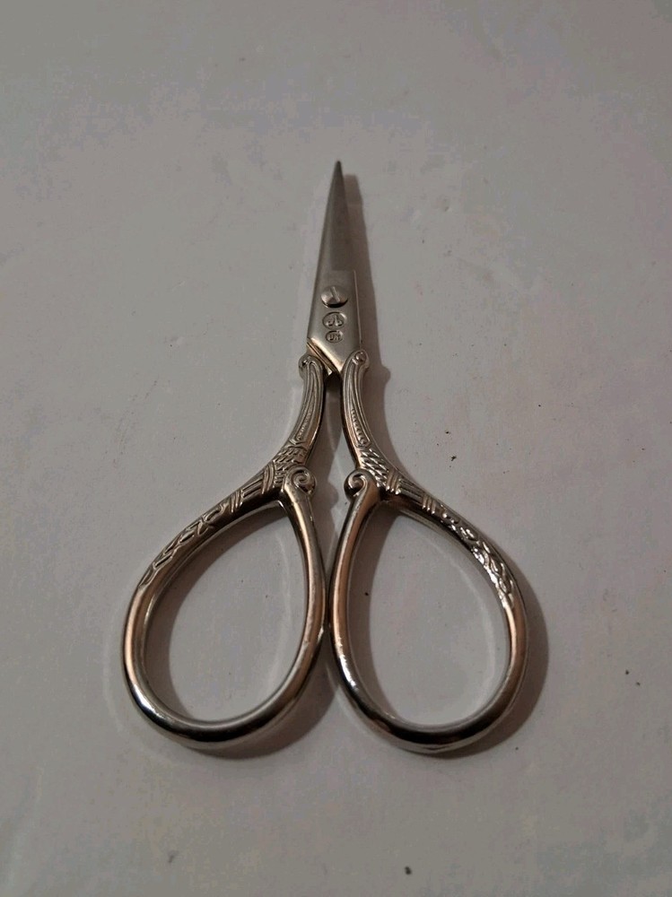 vintage sewing scissors