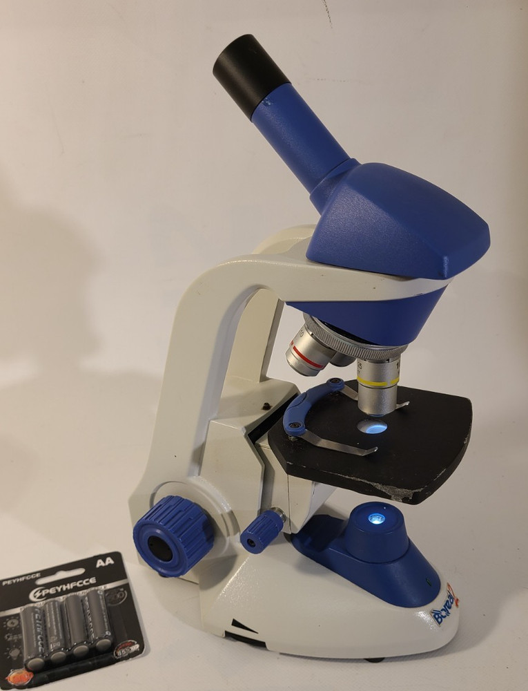 Boreal 2 Microscope MODEL# 1762-06 PRE-OWNED