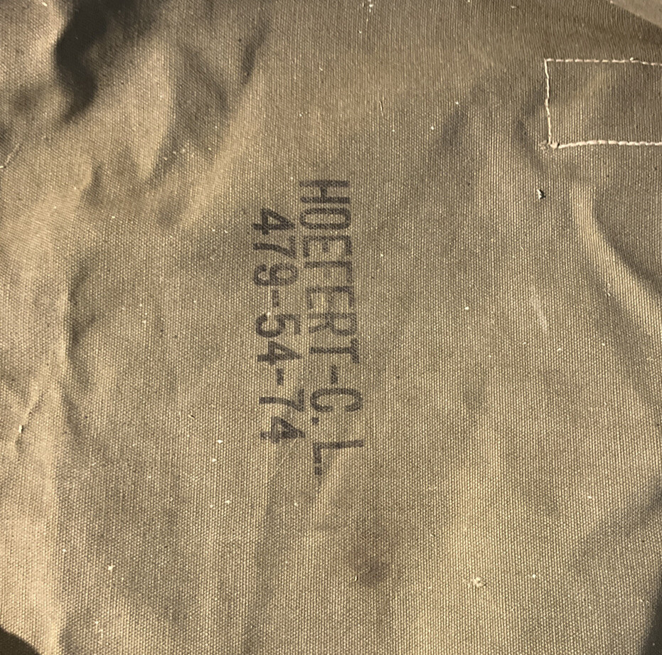 AUTHENTIC * US MILITARY * STANDARD - 36" DUFFLE BAG ** USED