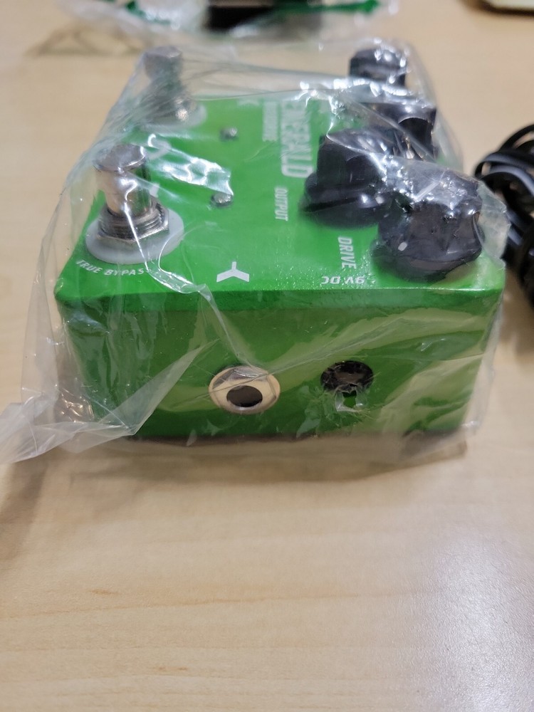 Dr. J D60 Emerald Overdrive + Boost Pedal Effect