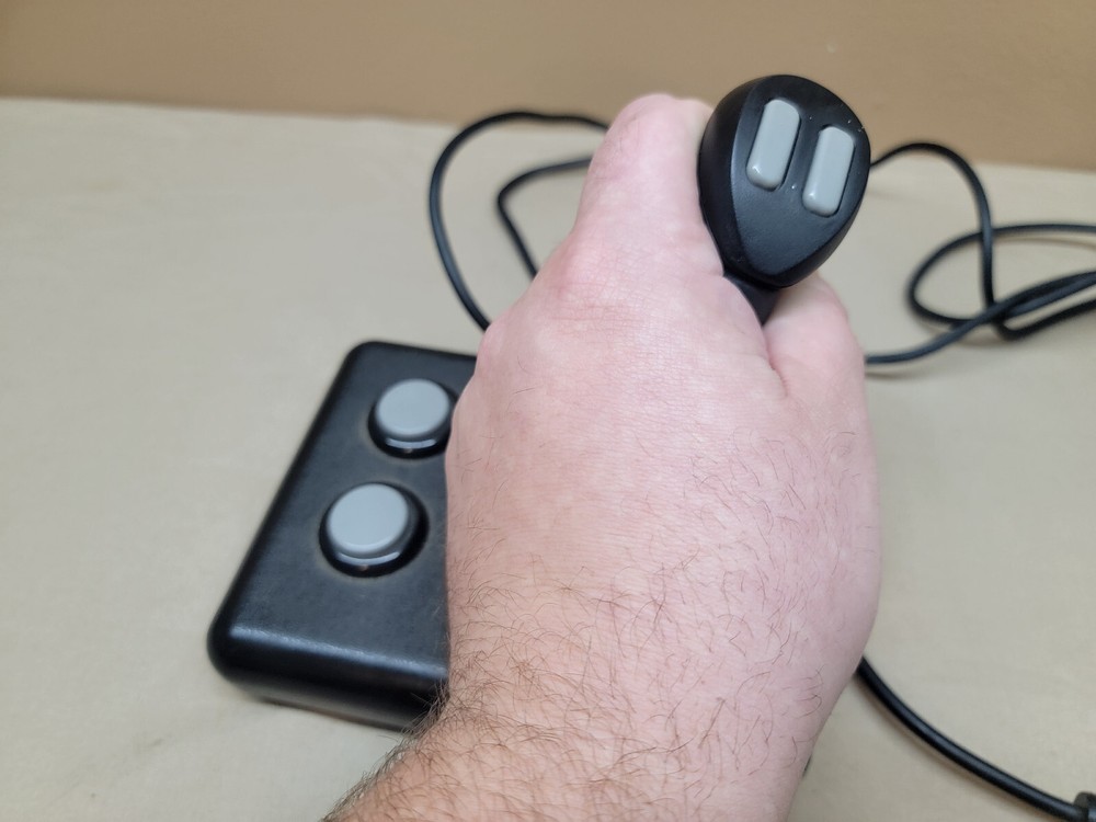 Advanced Gravis Analog 15-Pin Joystick Controller For PC Vintage