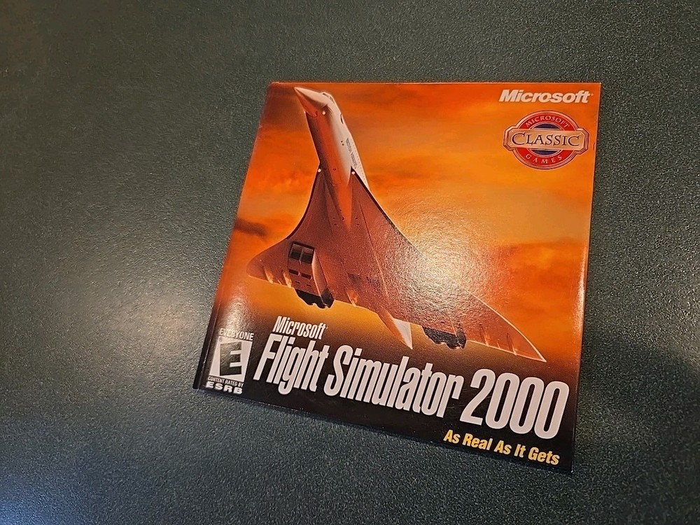 Microsoft Flight Simulator 2000 PC Computer Video Game 2 CD-ROM Disc ID#