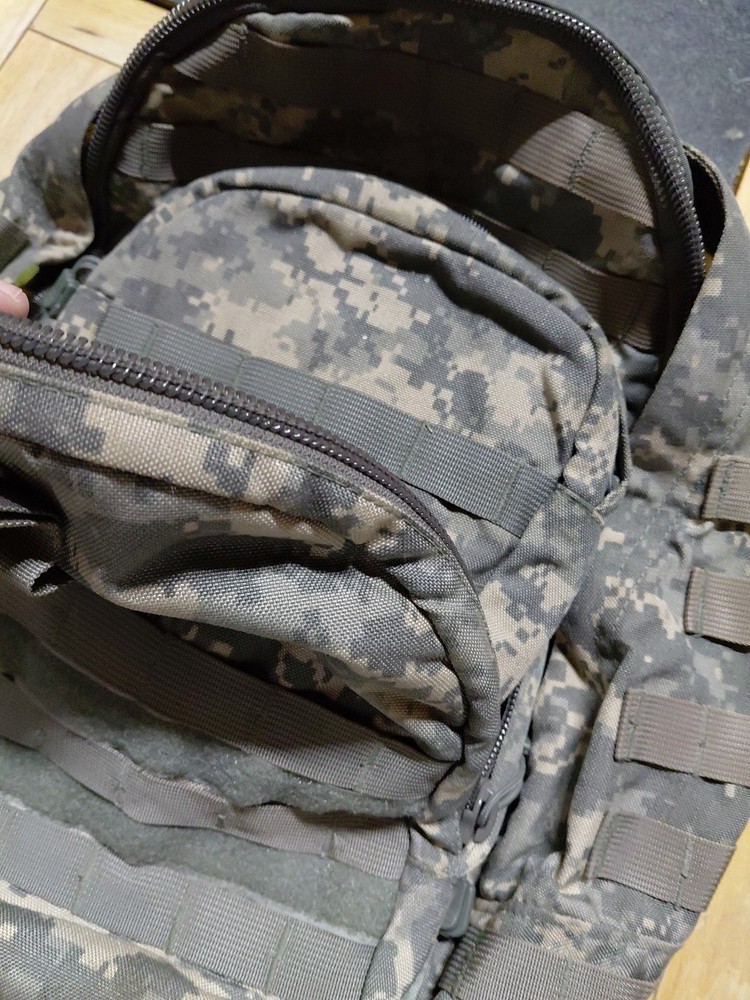 Mititary SEATEC BACKPACK W/ 2 POUCH