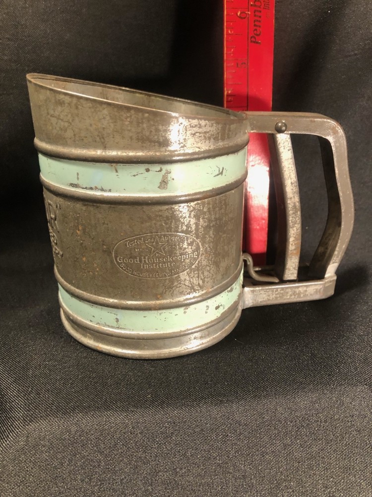 Vintage Kitchen Tool~ Flour Sifter~ “Junior” ~ Metal Flour Sifter