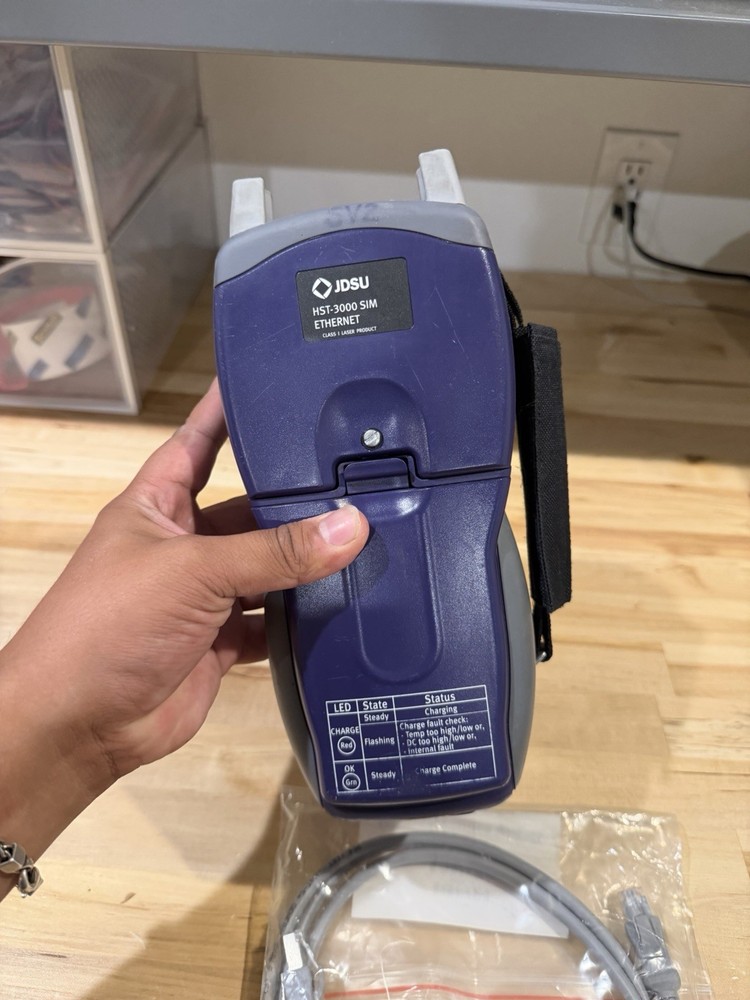 JDSU HST-3000 OPTICAL POWER TESTER (SHIPS FAST) - TESTED