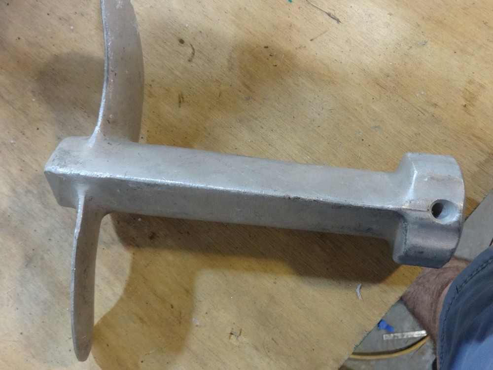 Hobart VCM 40, 25 Dough Blade also For Berkel Stephan