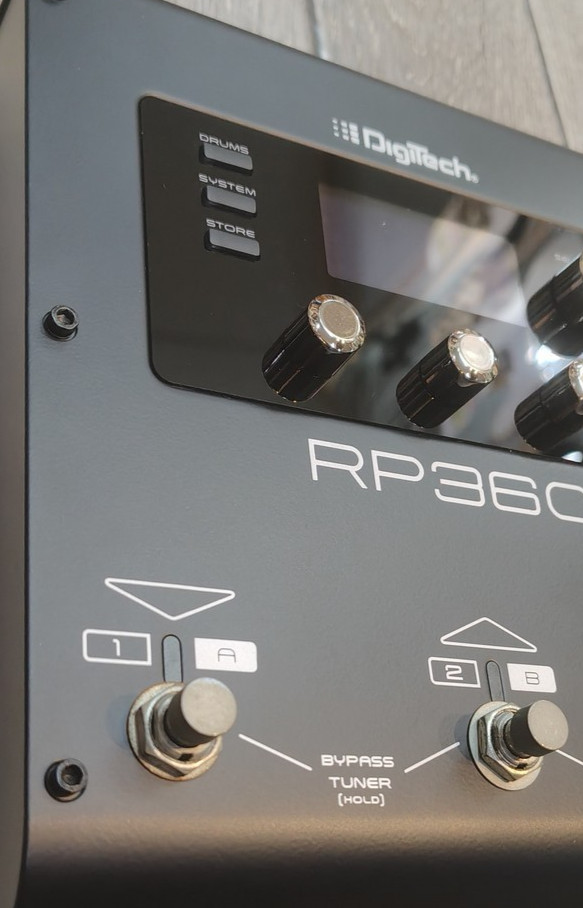 DigiTech RP360 Multi Effects Processor with Power Adapter