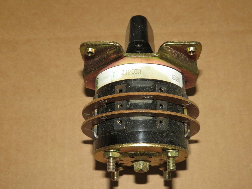 ELECTROSWITCH 21203A ROTARY DETENT SWITCH M254800
