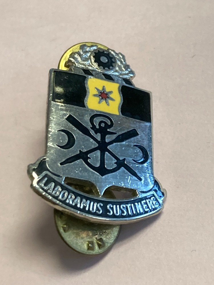 10th Engineer Battalion Unit Crest (Laboramus Sustinere)