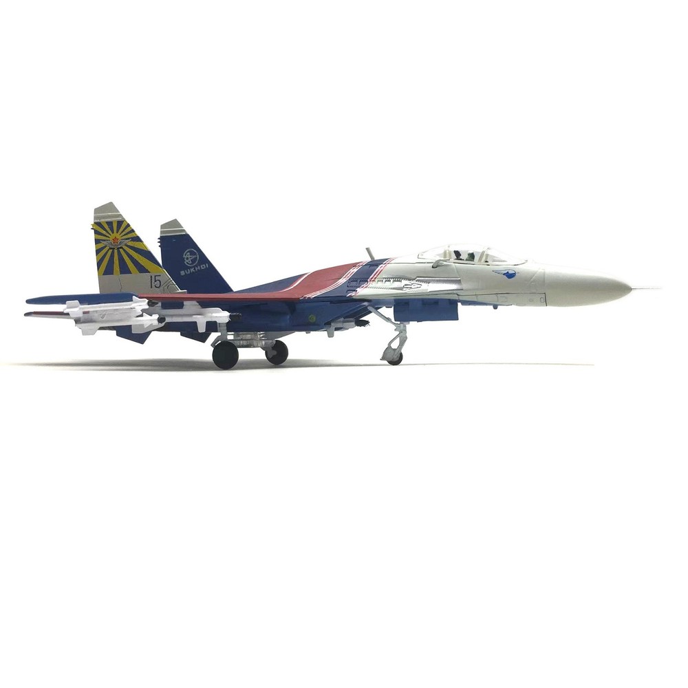 1: 100 Russian Su-27 Warrior Performance Aircraft Model Display Collection Gift