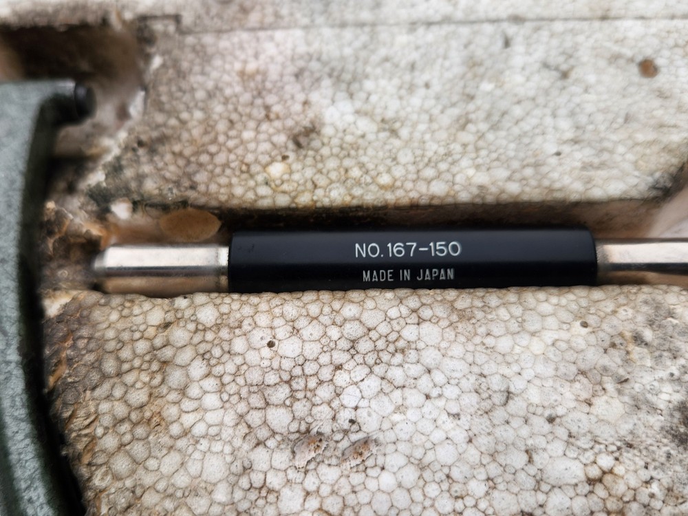 Mitutoyo 10-11" Outside Diameter Micrometer & Case No 103-225A