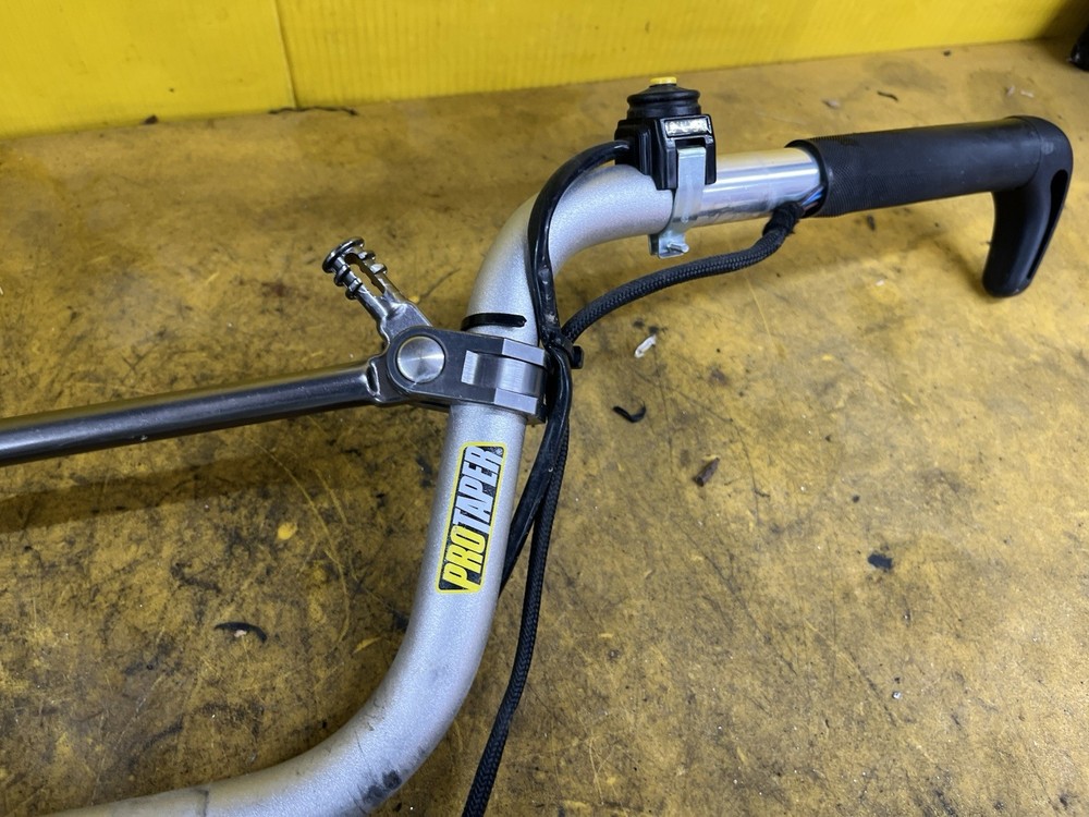 2017 Polaris Axys Rmk 800 handlebars. 105