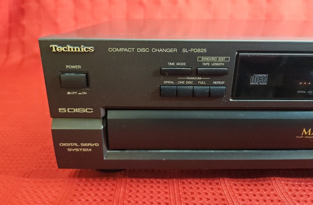 Technics 5 Disc Cd Changer/Player SL-PD825 w/ MASH TECHNOLOGY Tested• Working