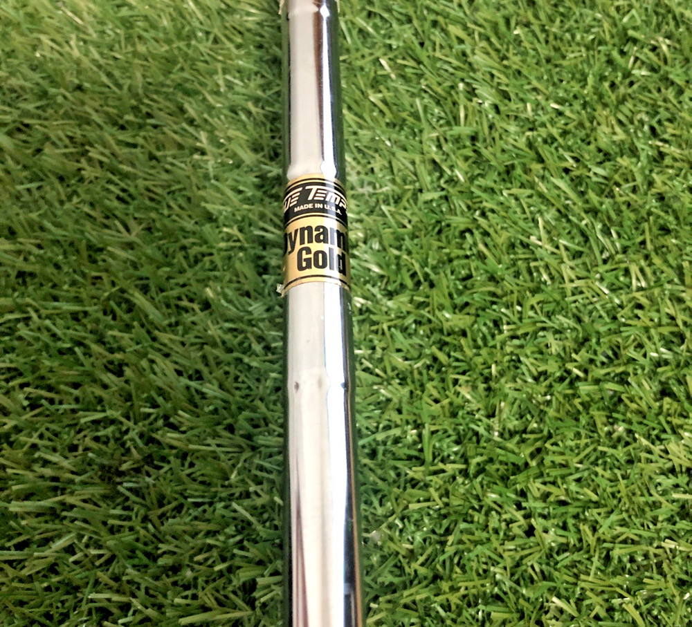 Dynamic Gold r300 Steel 7-iron Shaft .37" Parallel Tip Regular-Flex