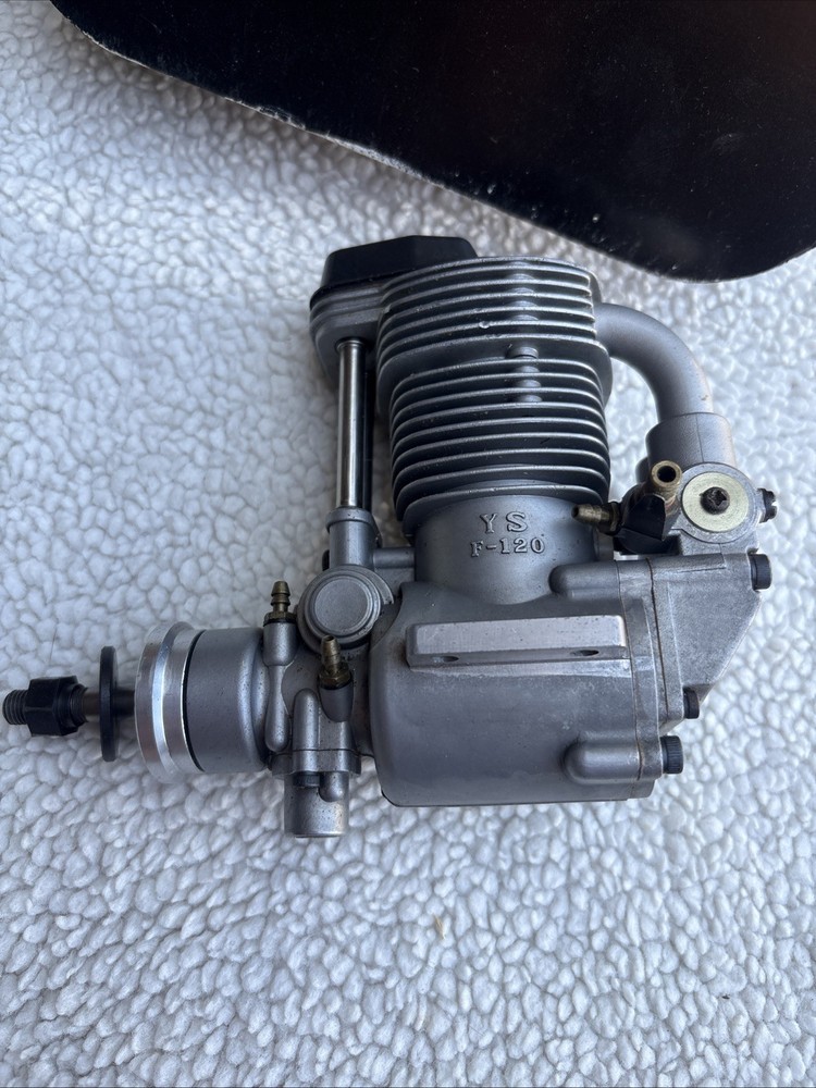 YS F-120 RC Airplane Engine 4 Stroke Untested