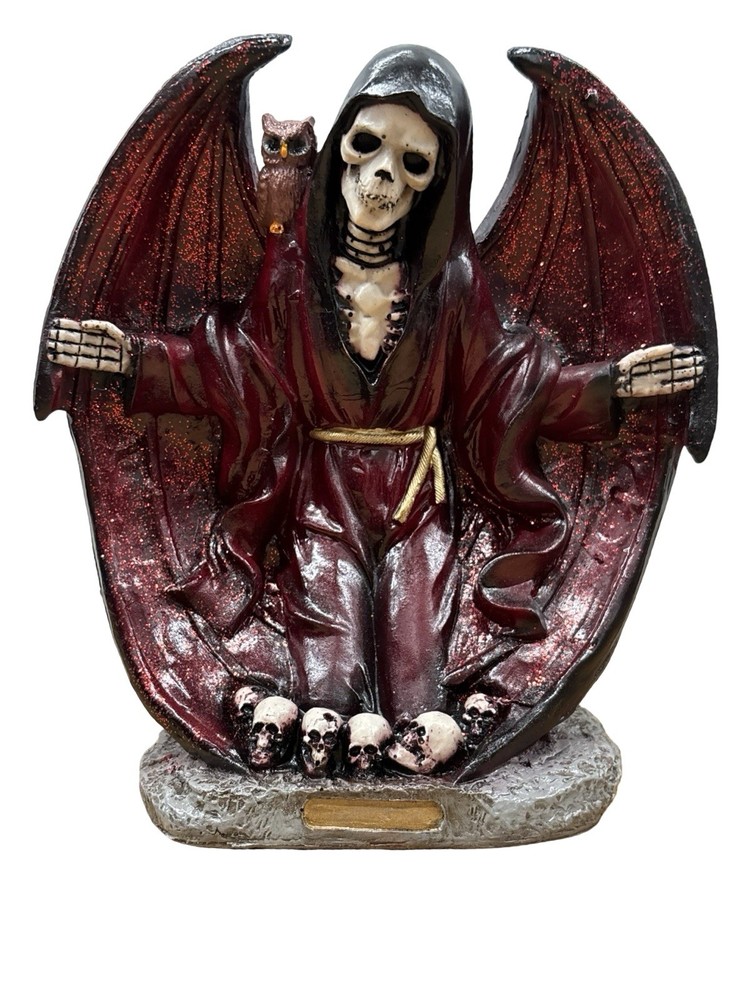 Santa Muerte Hincada- Curada - Roja-M-Sombreada