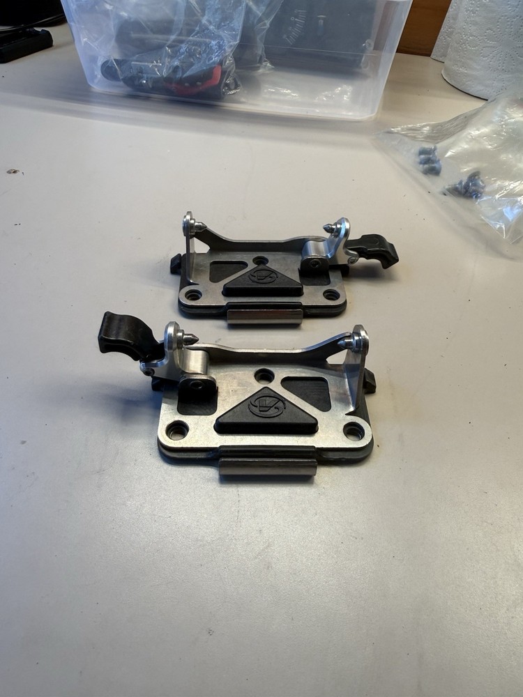 Voile STS tour bindings for hard boot splitboarding
