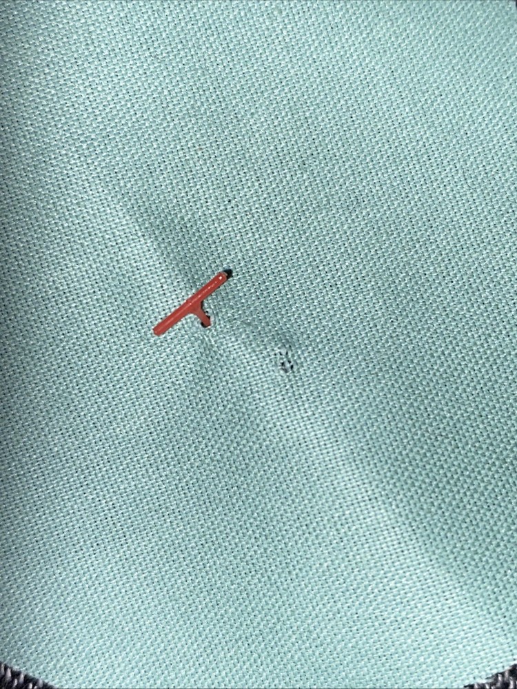 Dritz Quilter's Basting Gun & 2000+ Tacks