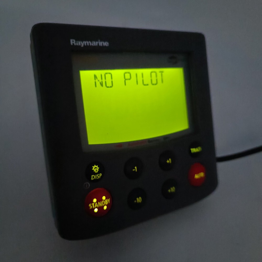 Raymarine Autohelm ST6002 E12100-P SmartPilot Autopilot Display Head Controller