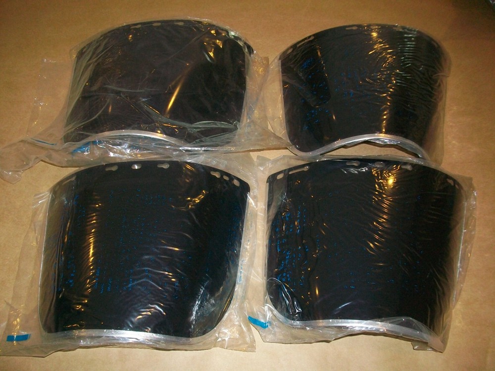 4pc Huntsman Face Shield Replacement  8124D NEW