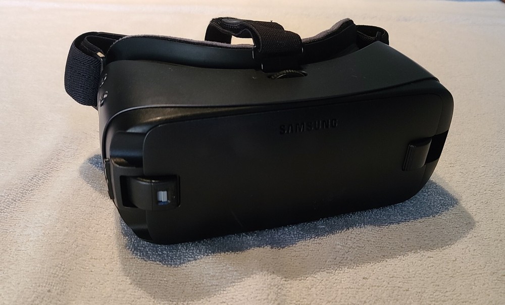 Gear VR Headset