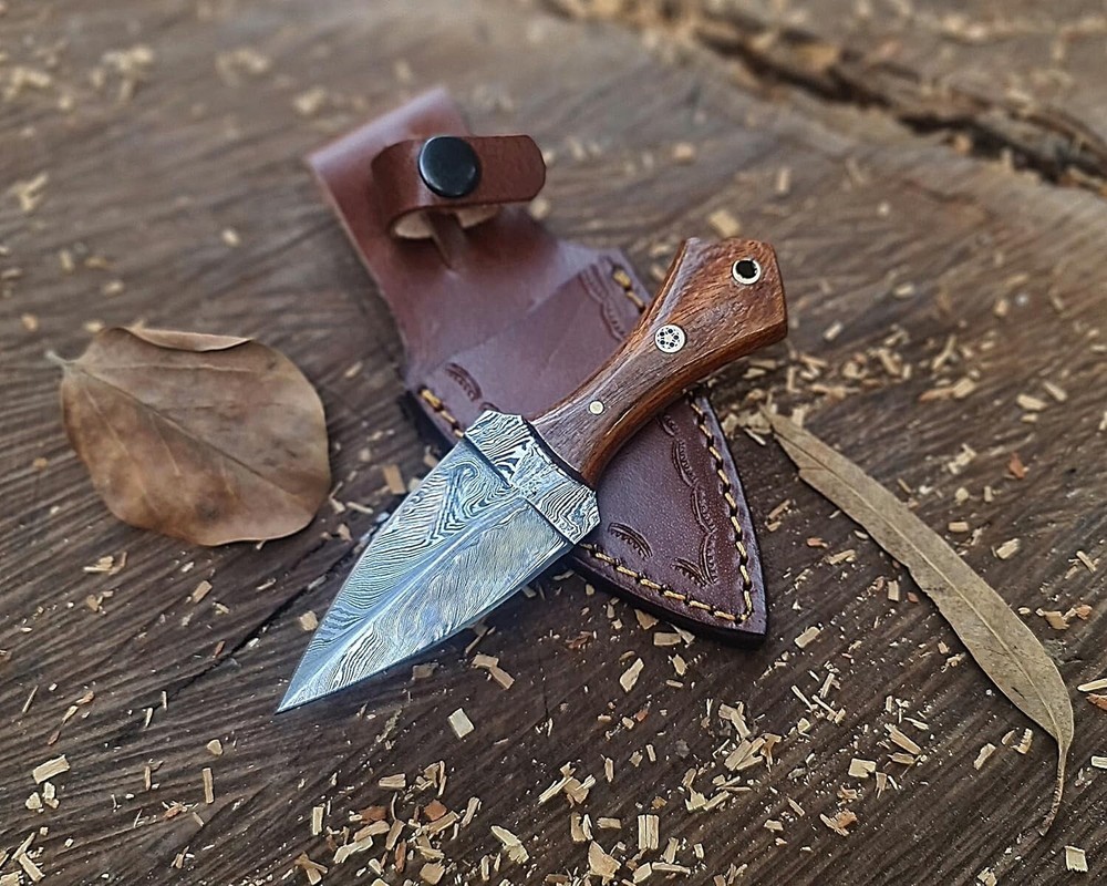 Damascus Small Fixed BLade Neck Knife Handmade Double Edge Dagger with Sheath