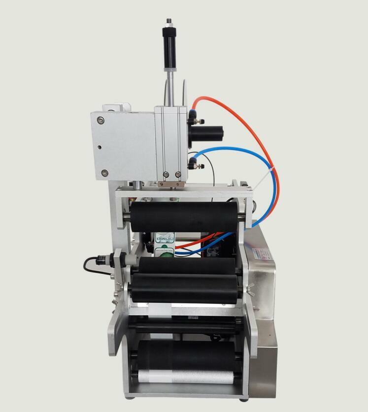 LT-80 Automatic pneumatic round bottle labeling machine A