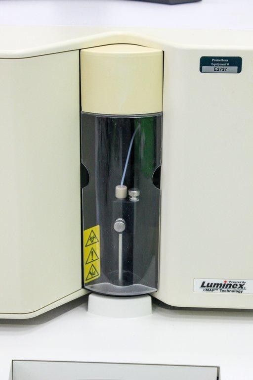 Invitrogen Luminex 100/200 System Includes Computer Software (3372922)