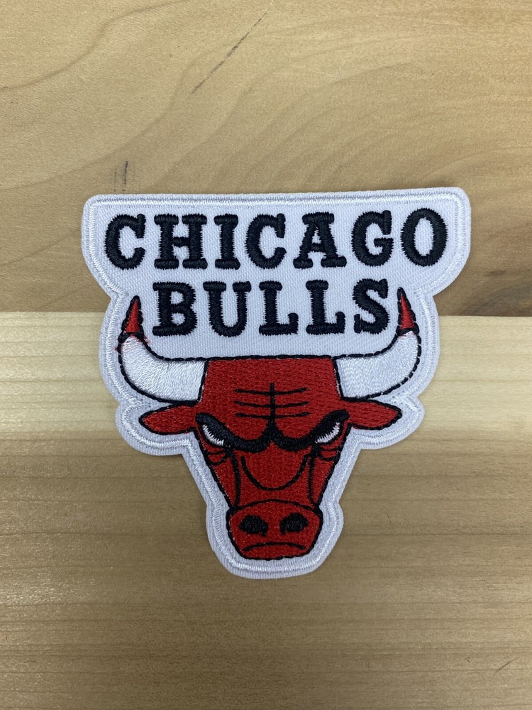 Chicago Bulls 3” Embroidered Iron-on Patch