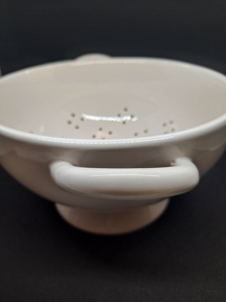 Rae Dunn Colander "Organic" printed on front white ceramic