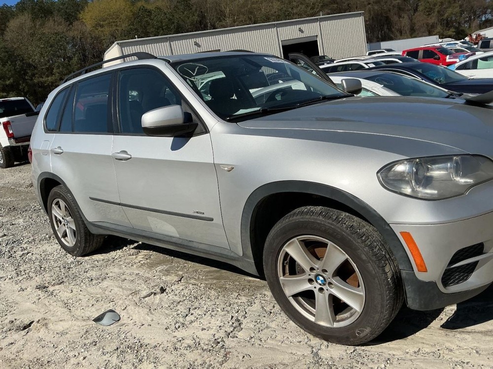 X5 2013 Glove Box 4999728